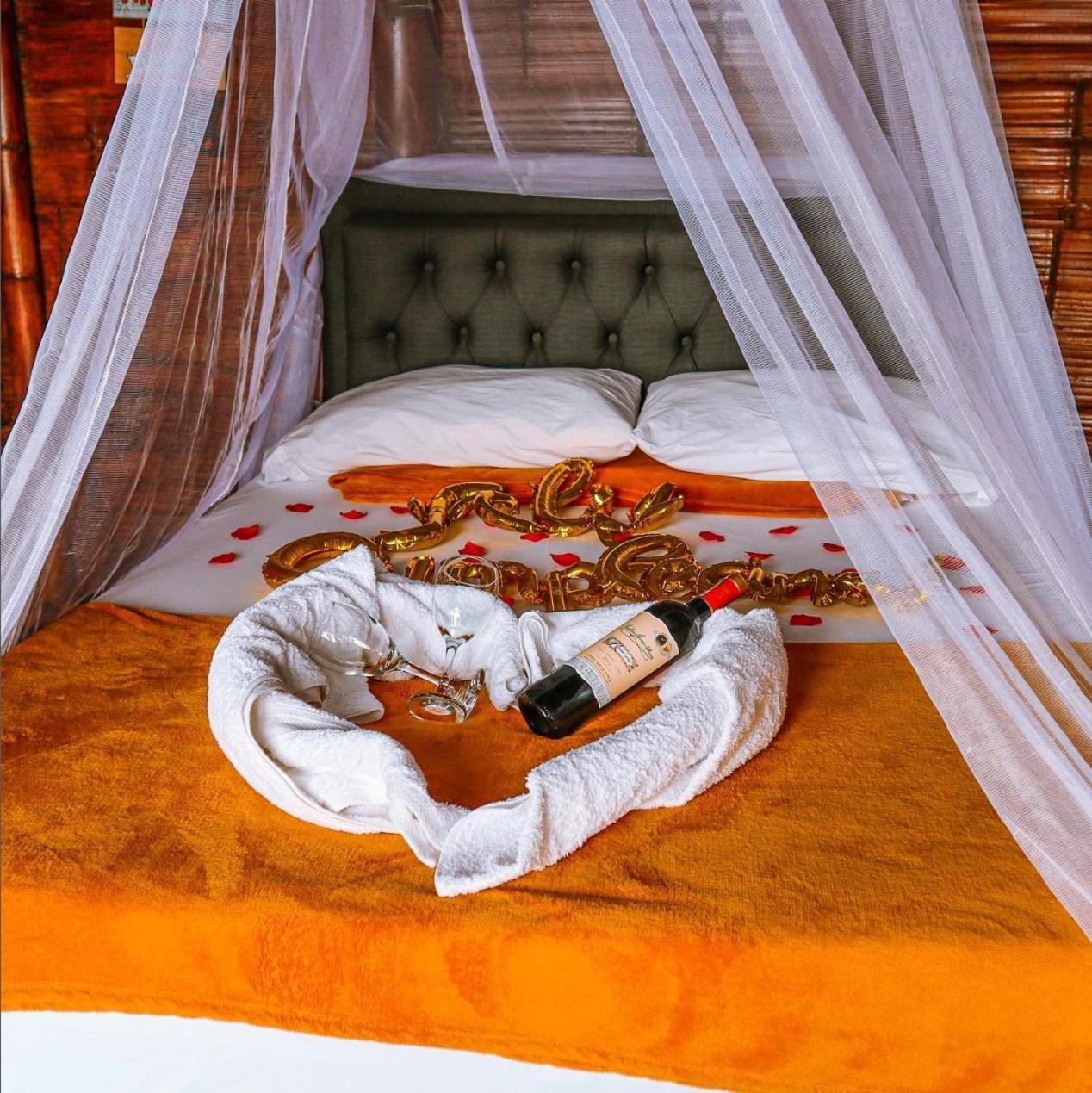 Отель Glamping Mirador Santa Fe-Сопетран Экстерьер фото