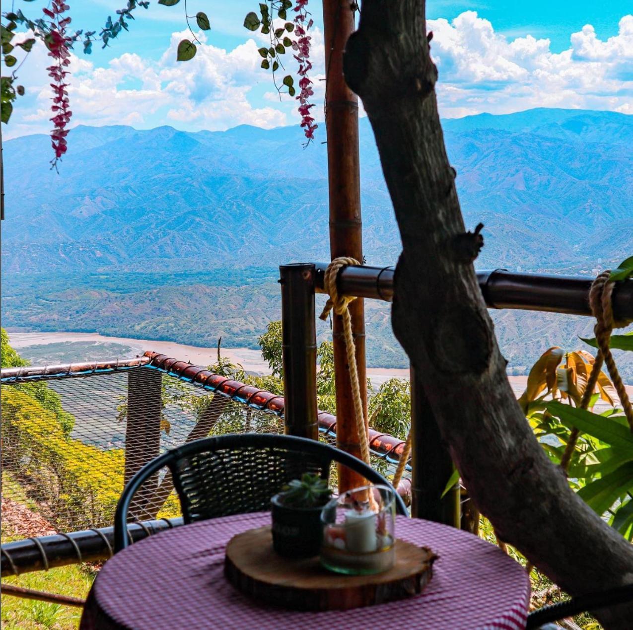 Отель Glamping Mirador Santa Fe-Сопетран Экстерьер фото